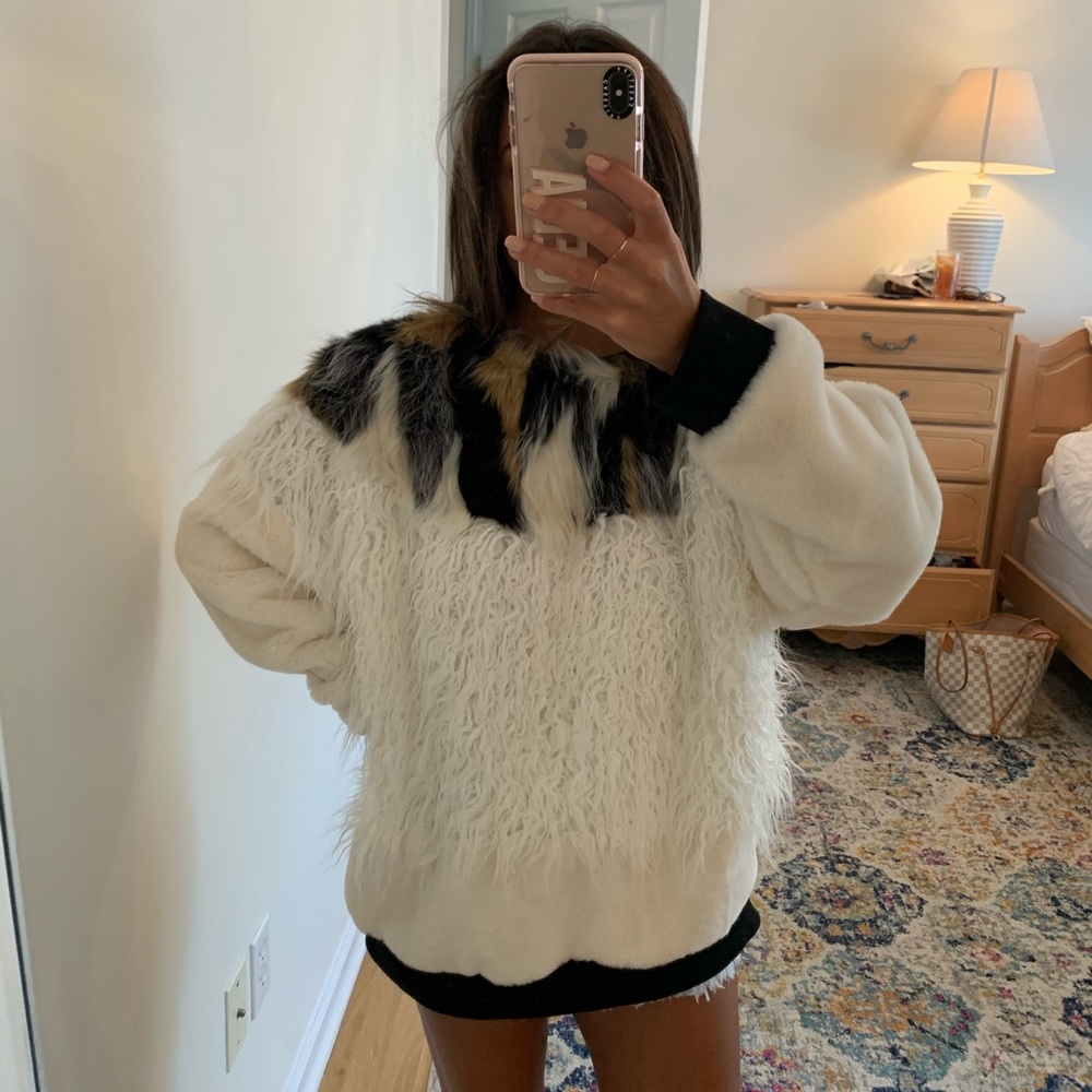 Zara Faux Fur Sweatshirt!